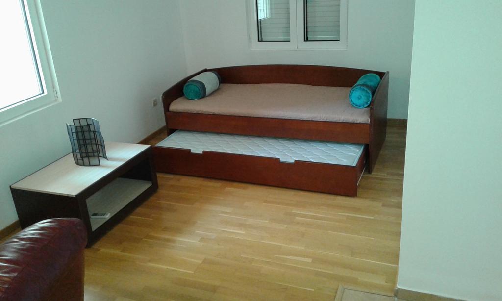 Oro Apartments Petrovac Стая снимка