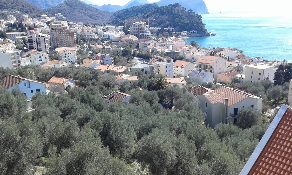 Oro Apartments Petrovac Екстериор снимка