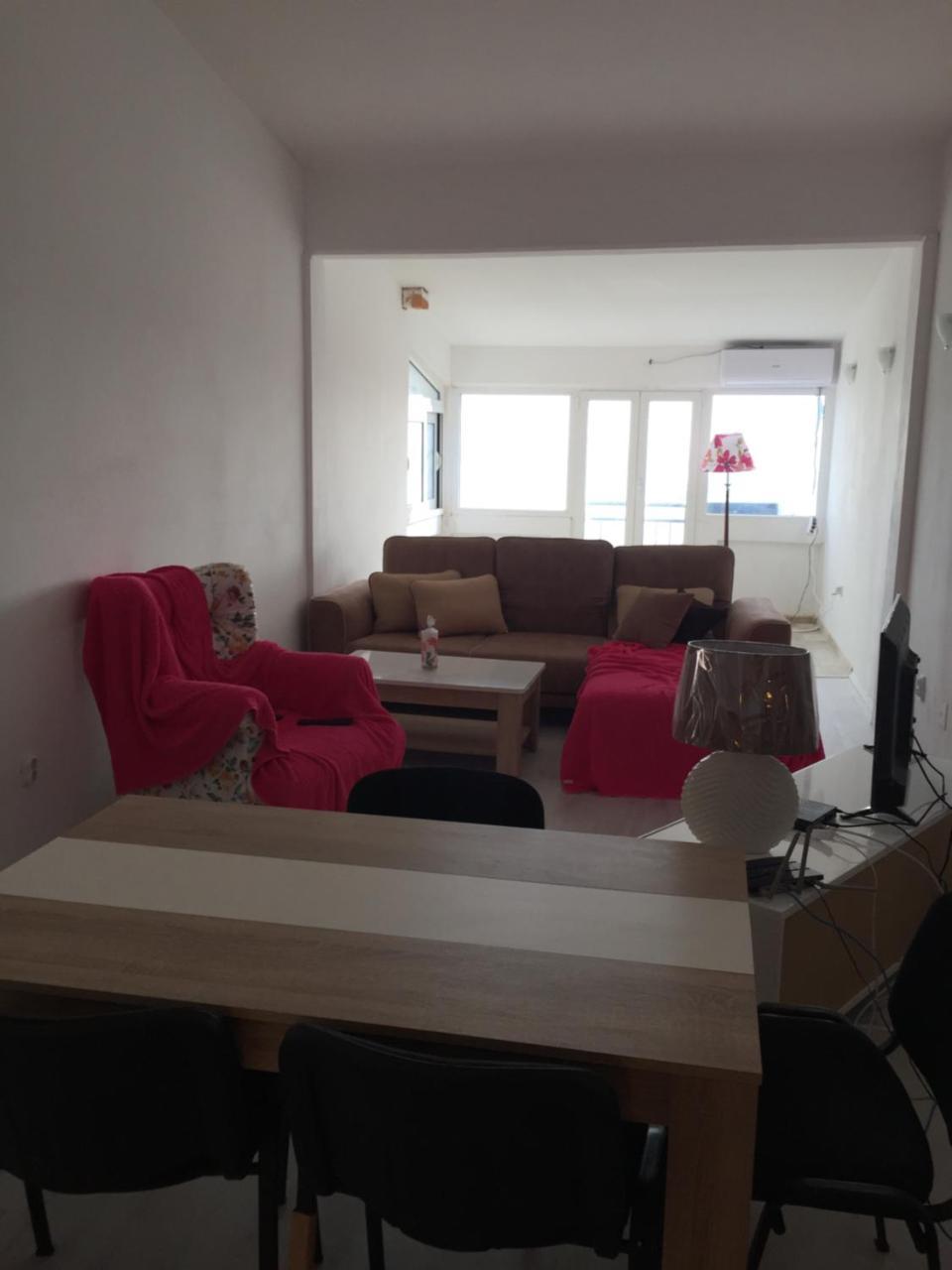 Oro Apartments Petrovac Екстериор снимка